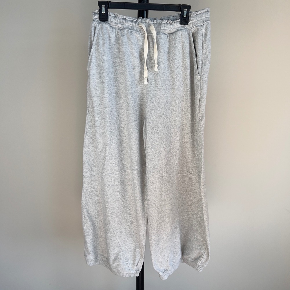 Aerie Gray Heathered Cotton Wide Leg Crop Sweatpants Medium